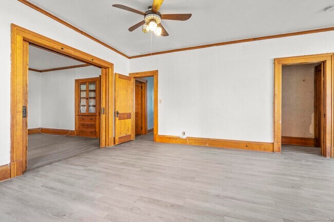 Foto del edificio - 351 Chestnut St