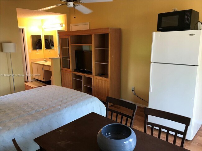Foto del edificio - 14930 SW 152nd Terrace