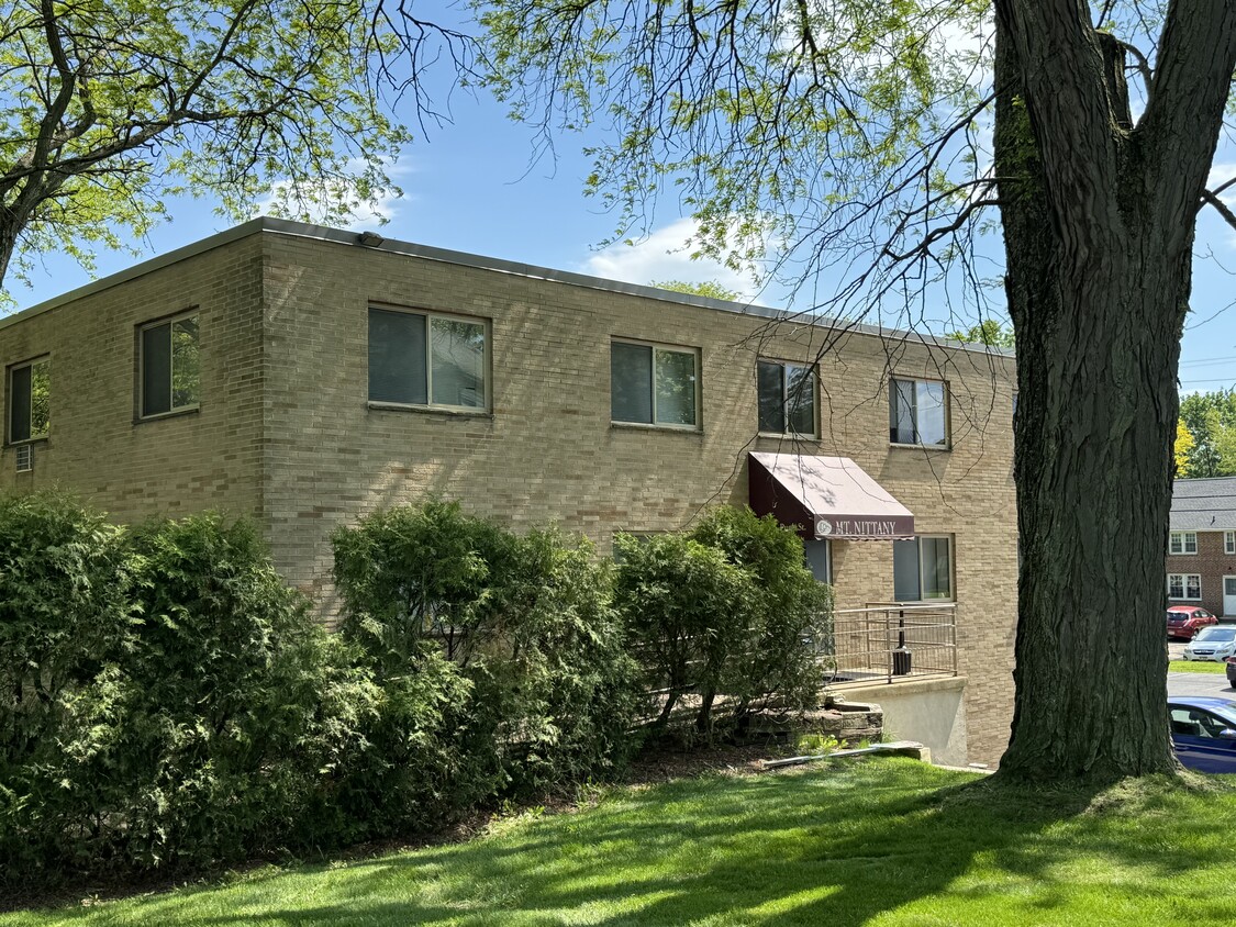 Building Photo - Mt. Nittany