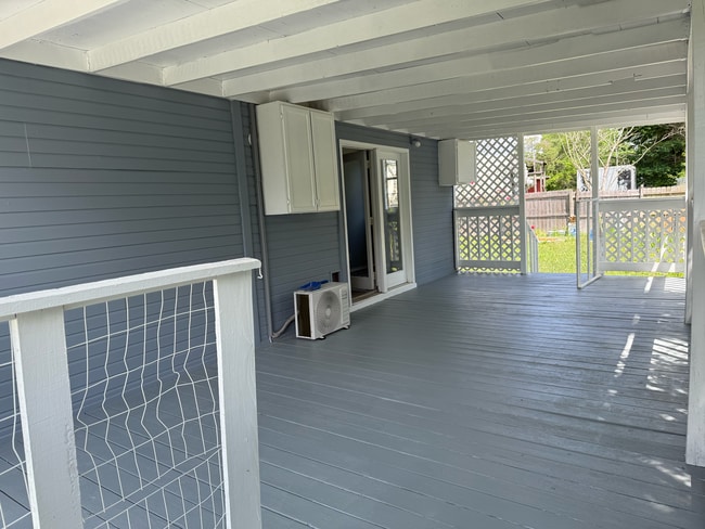 Building Photo - 5099 FM 729