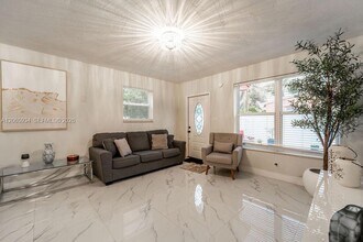 Building Photo - 1600 N 68th Ave