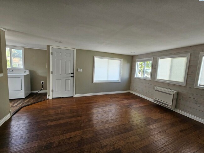 Foto del edificio - Charming Central Richland Rambler