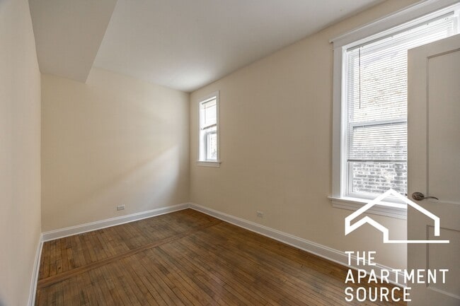 Photo - 2814 N Troy St Apartment