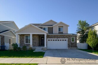 Building Photo - 3551 Sojo Dr S