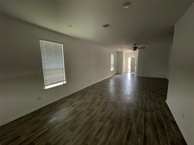 Foto del edificio - 19606 Cat Spruce Ct