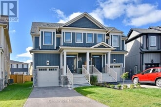 Building Photo - 305 Yellow Birch Cres