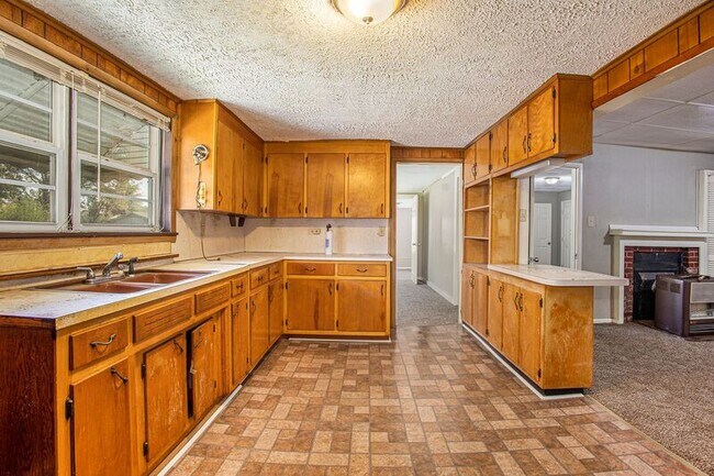 Building Photo - 7417 Belgium Ave