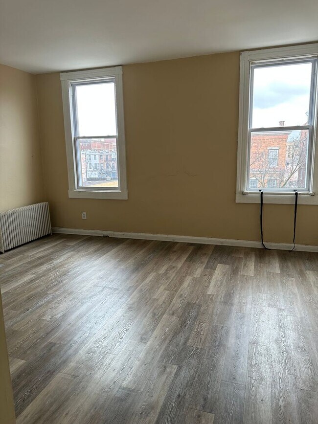 Foto del edificio - 2203 N Charles St