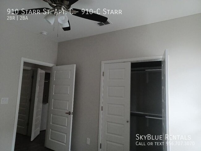 Building Photo - 910 Starr St