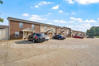 Building Photo - 2296 McCormick Lane