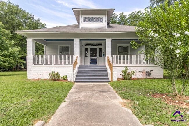 Building Photo - 1147 Burton Ave