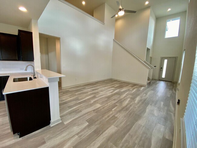 Foto del edificio - Beautiful 3bed/2.5bath in Northeast Austin!!