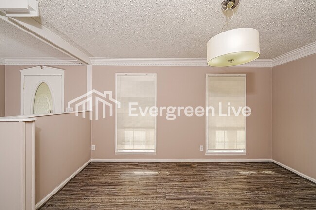 Foto del edificio - 2331 Stonewood Dr