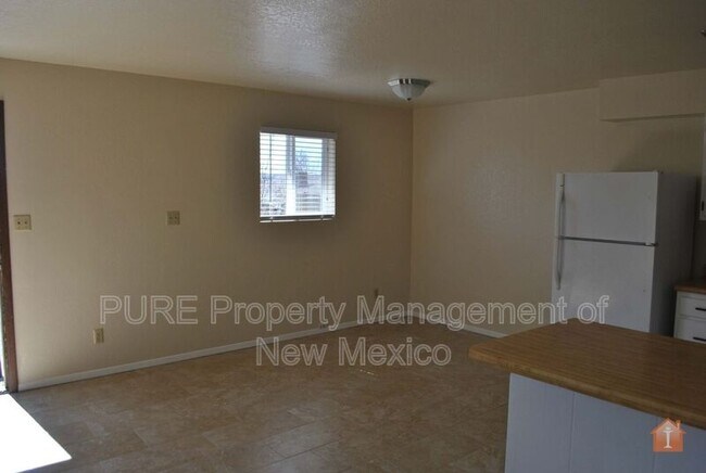 Foto del edificio - 1707 E 23rd St