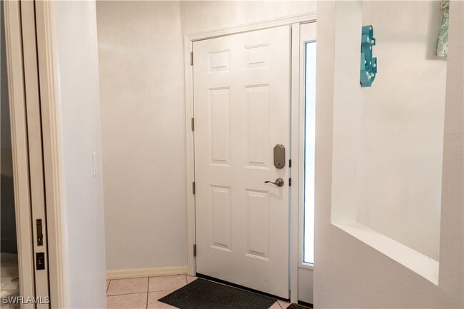 Building Photo - 2526 Orchid Bay Dr