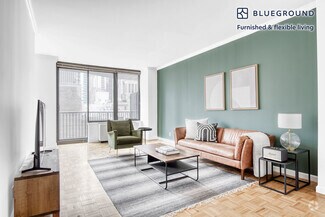 Building Photo - 150 E 57th St