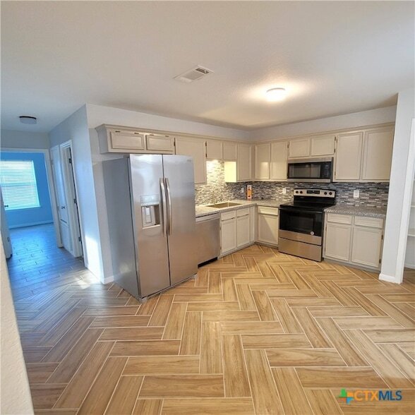 Foto del edificio - 2916 Starlight Dr