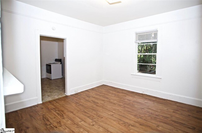 Building Photo - 7 Whitmire St