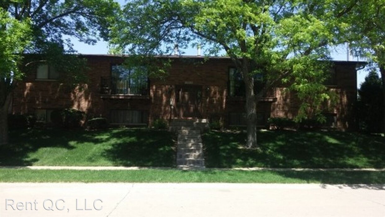 Primary Photo - 5121 25th Ave Ct