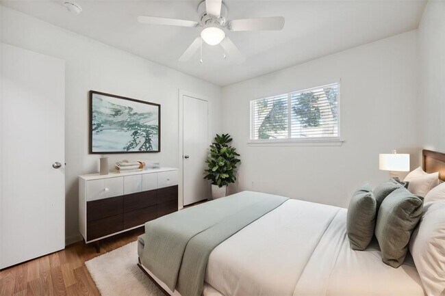 Foto del edificio - 11513 Sweetwater Trail