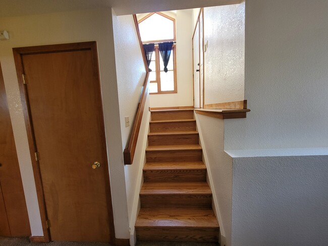 Building Photo - 4234 Flanders St