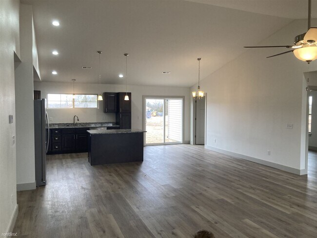 Building Photo - 4 br, 2 bath House - 154 Mesa Drive
