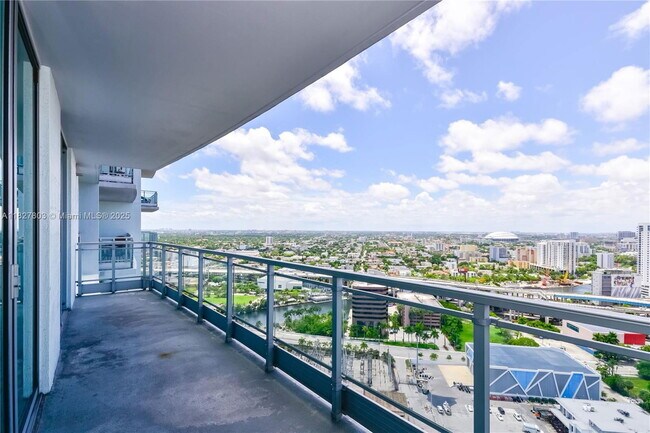 Foto del edificio - 90 SW 3rd St