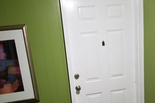 apartment door - 301 S 21st St