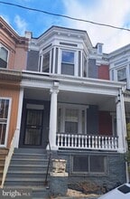 Building Photo - 5624 Hadfield St