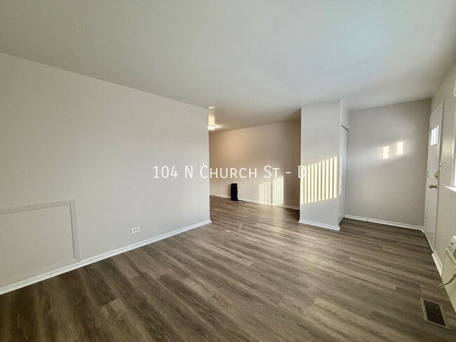 Building Photo - 104 N Church St