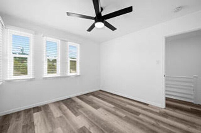 Foto del edificio - 2134 Drescher St