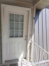 Building Photo - 614 Drypoint Ln