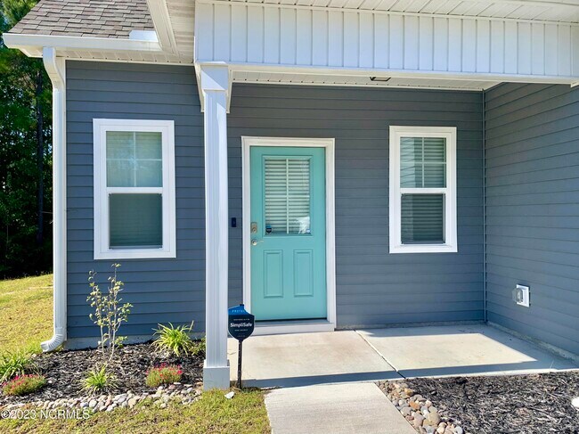 Building Photo - 508 Stone Crab Ln