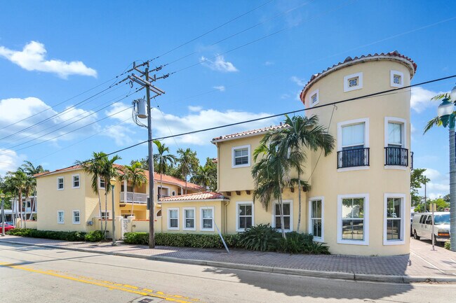 Building Photo - 95 NE 4th Ave