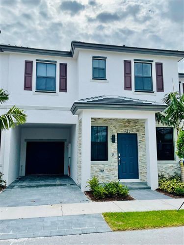 Foto principal - 521 SW 19th St