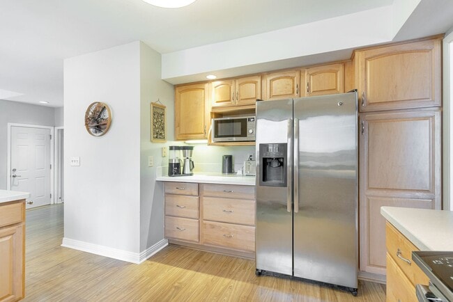 Building Photo - 313 Walnut Grove Dr