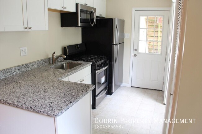 Photo - 1900 Lakeview Ave Apartment