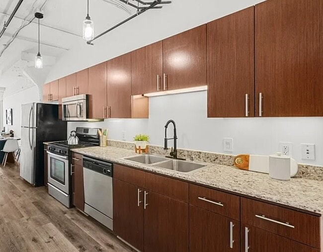 Building Photo - 2465 38th St