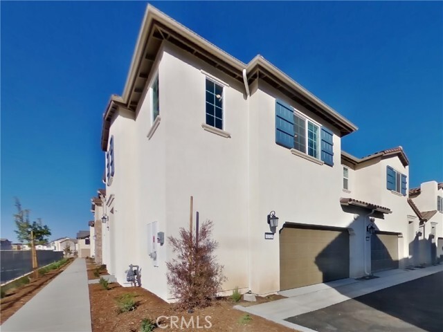 Primary Photo - 31727 Willowood Way