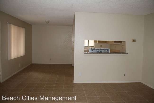 Building Photo - 6134 Orange Ave