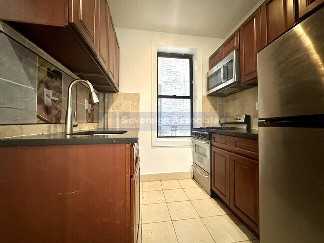 Foto del edificio - 555 W 156th St
