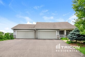 Building Photo - 19280 Castle Ct