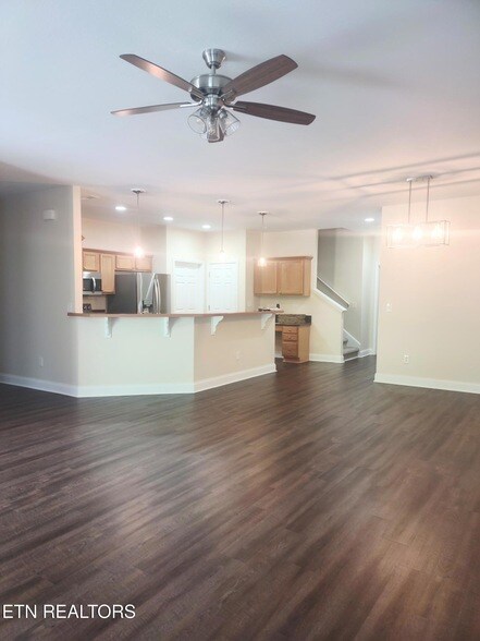 Foto del edificio - 147 Hatleyberry St