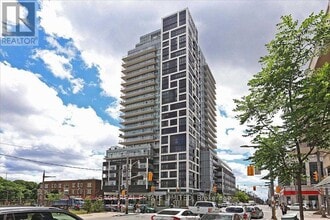 Building Photo - 501-501 St Clair Ave W