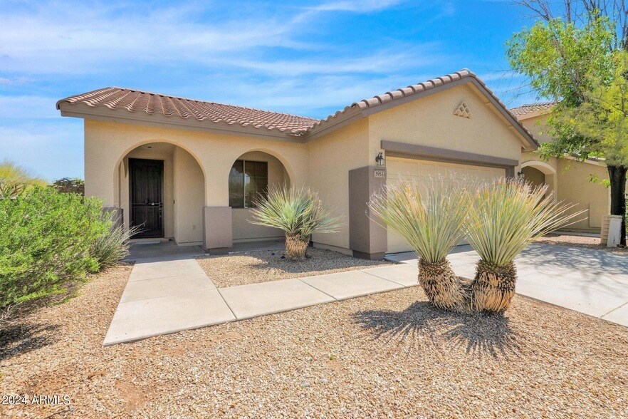 Foto principal - 39533 Pinion Hills Ct