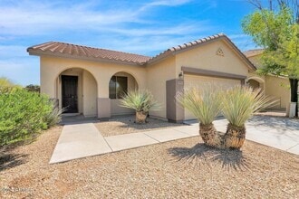 Building Photo - 39533 Pinion Hills Ct
