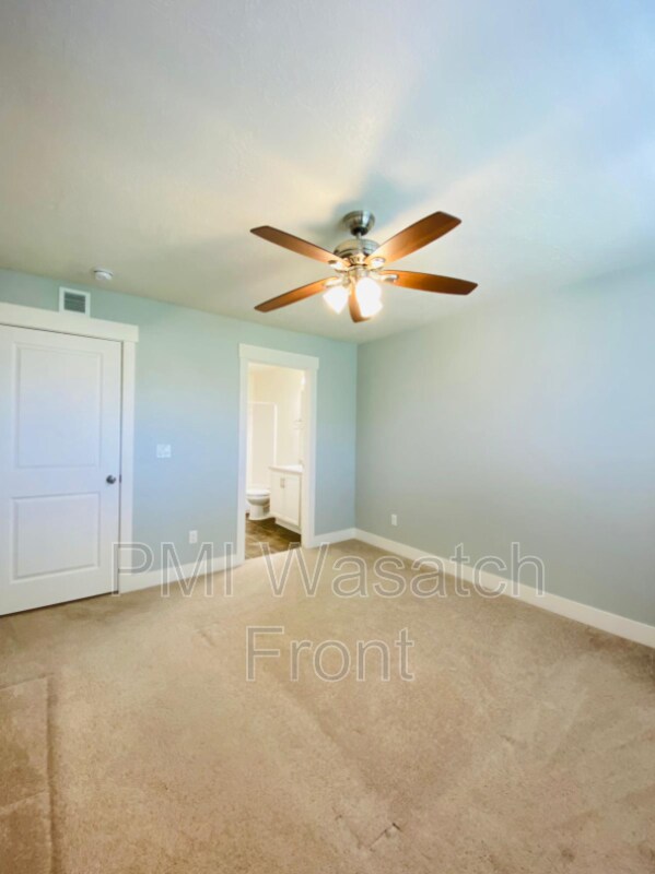 Foto del edificio - 11392 Okanogan Ln