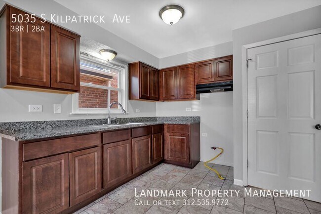 Foto del edificio - 5035 S Kilpatrick