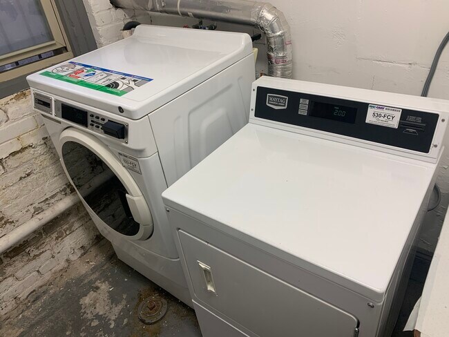 Foto del edificio - 8 Ransom Rd