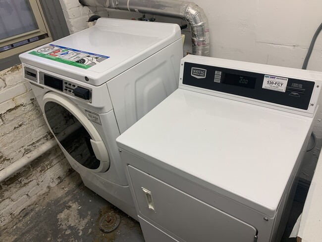 Building Photo - 8 Ransom Rd